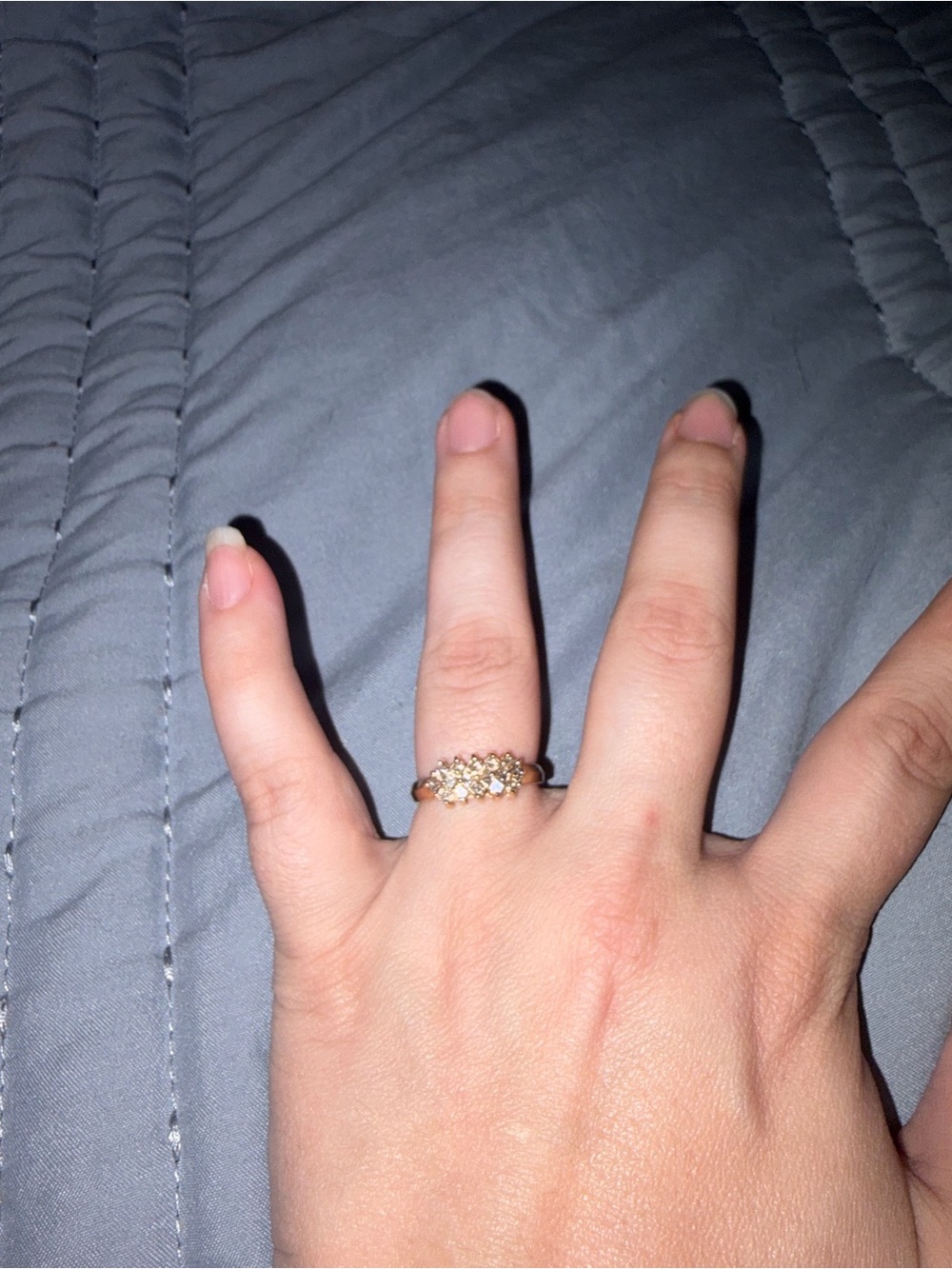 10K yellow gold 16 diamond ring size 7